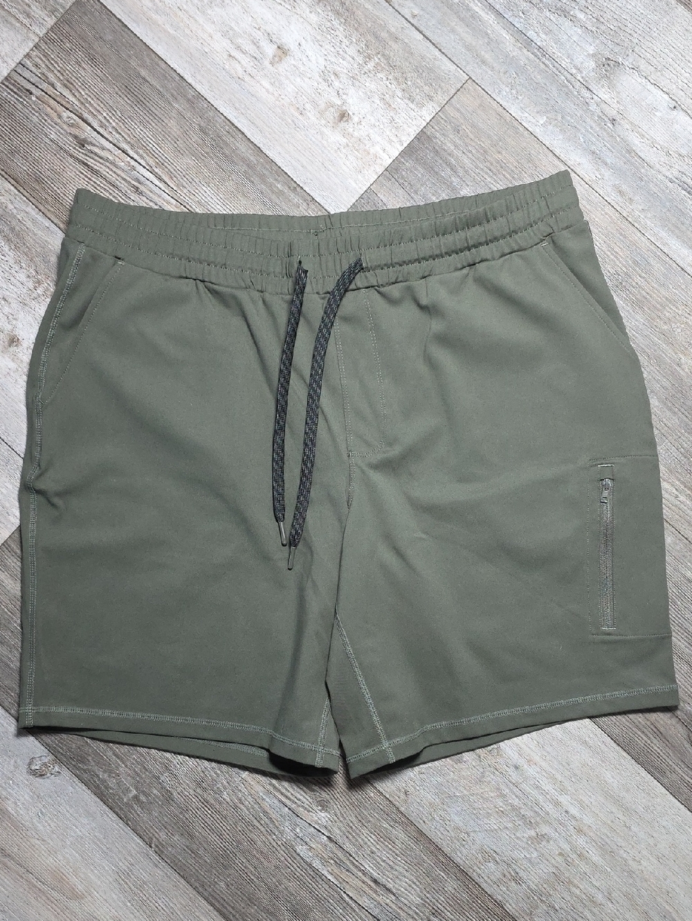 Mondetta Outdoor Project Men's Active Shorts 8.5" Inseam Sz XL